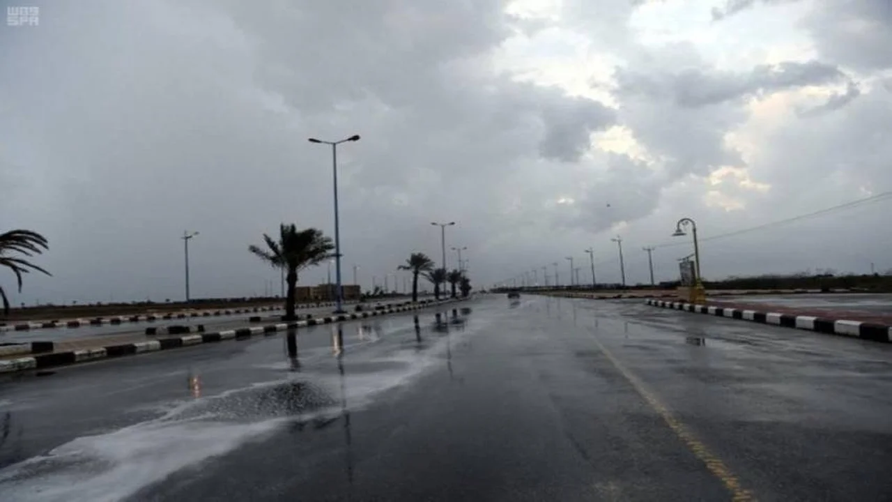 تقلبات جوية تضرب المحافظات غدًا مع انخفاض الحرارة إلى 10 درجات مئوية